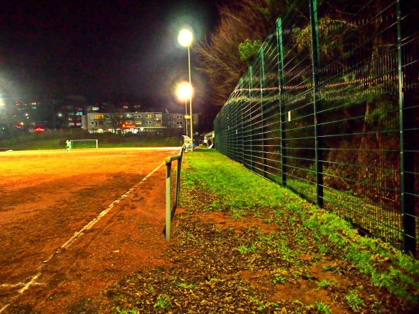 Sportplatz Wilkhausstraße - Wuppertal-Hatzfeld