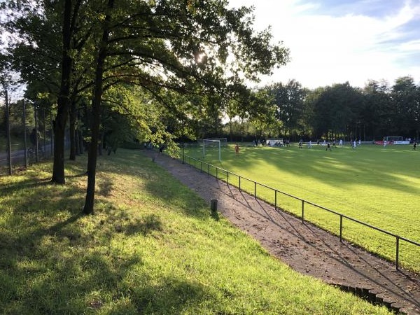 Sportanlage Am Häsbach Platz 2 - Aschaffenburg-Obernauer Kolonie