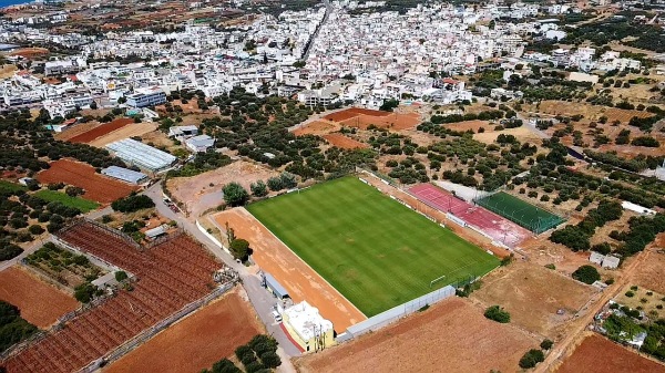Stadion Malia - Malia