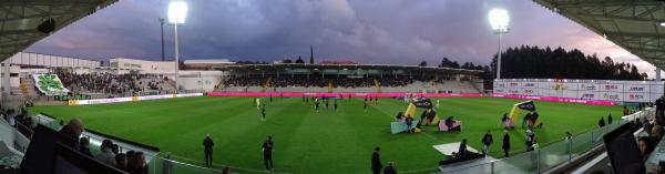 Estádio Comendador Joaquim de Almeida Freitas - Moreira de Cónegos