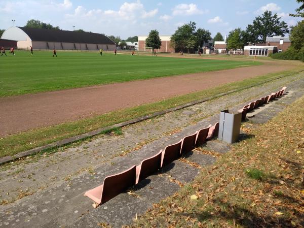 Bezirkssportanlage Süd - Bremen-Huckelriede