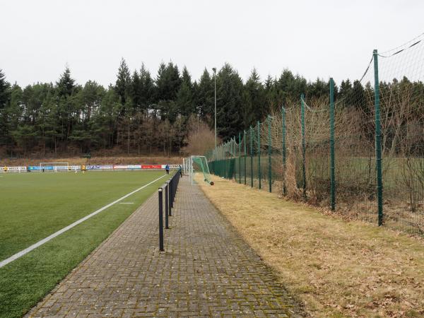 Sportplatz am Bergmer - Sundern/Sauerland-Stockum