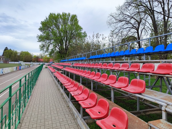 Stadionul Orășenesc - Ungheni
