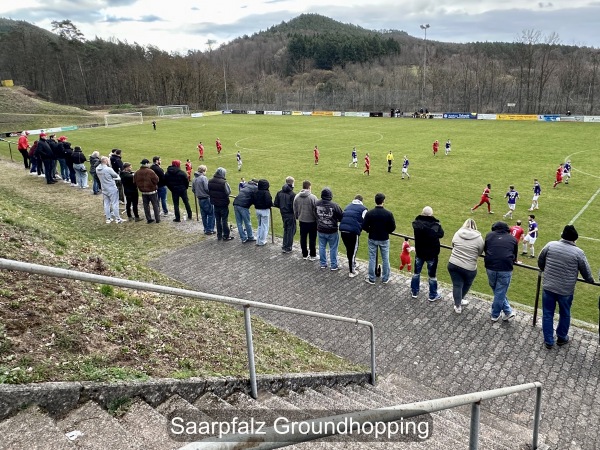 Waldstadion - Busenberg