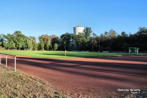 Stadion in der Schelmenhecke - Hatzenbühl 
