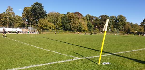 Hubertus-Sportplatz 2 - Berlin-Grunewald