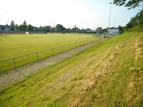Sportanlage Hertzstraße - Westplatz - Karlsruhe-Mühlburg