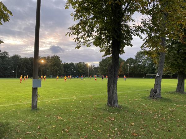 Stadion Fürstenberg Nebenplatz 1 - Eisenhüttenstadt-Fürstenberg
