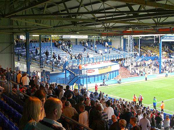 Kenilworth Road Stadium - Luton, Bedfordshire