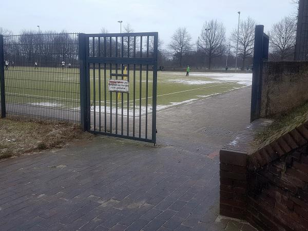 Sportanlage Kandinskyallee Platz 2 - Hamburg-Mümmelmannsberg