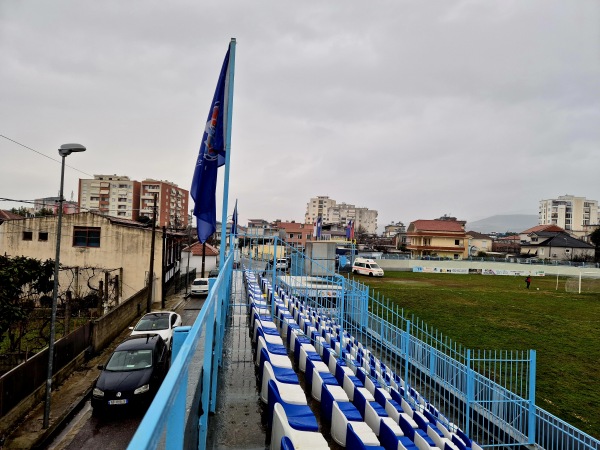 Stadiumi Redi Maloku - Fushë-Krujë