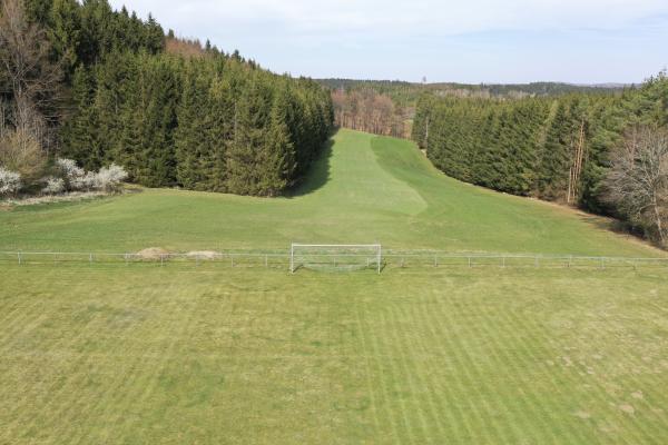 Sportplatz auf der Eichhalde - Burladingen-Hörschwag