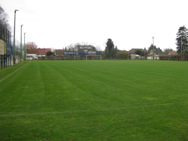 Sportplatz Straße der Einheit - Falkensee-Seegefeld