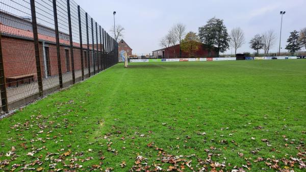 Sportanlage beim Schulzentrum - Steinkirchen/Altes Land