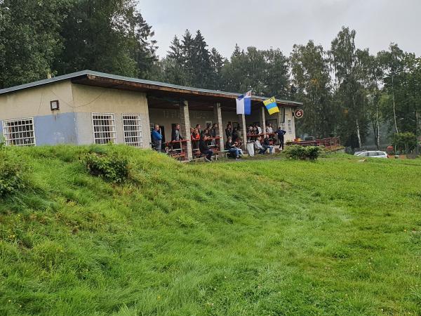 Fotbalové hřiště Mikulášovice - Mikulášovice