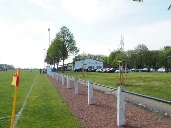 Sportplatz an der Windmühle - Lippetal-Hultrop