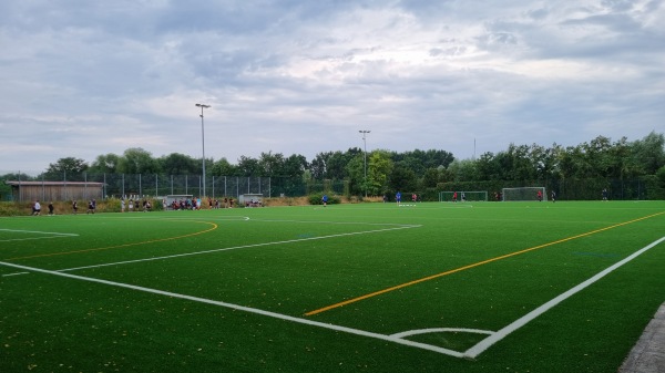 Fredy-Stach-Sportpark Platz 2 - Berlin-Spandau