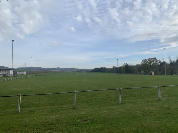 Sportplatz Heegweg - Grünberg/Hessen-Queckborn