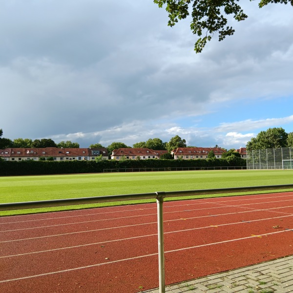 Sportplatz Kopernikus-Gymnasium - Duisburg-Walsum