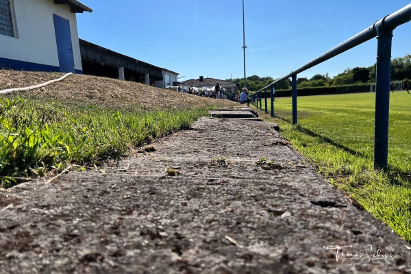 Sportplatz Messel 2 - Messel