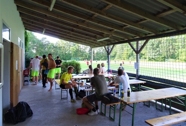 Sportplatz Schlossstraße - Traun
