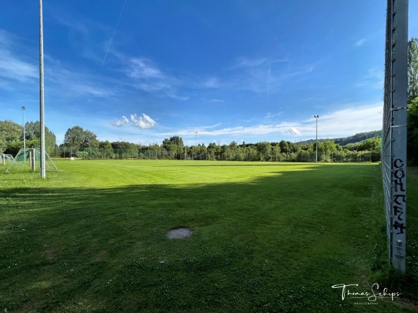 Sportplatz an der Hohenkrähe 2 - Singen/Hohentwiel-Schlatt