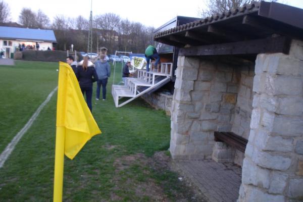 Eichenwaldstadion - Ense-Oberense