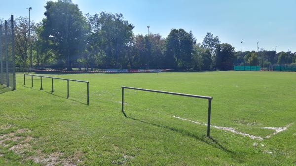 Sportanlage Grabener Allee - DJK-Ost-Platz - Karlsruhe-Oststadt