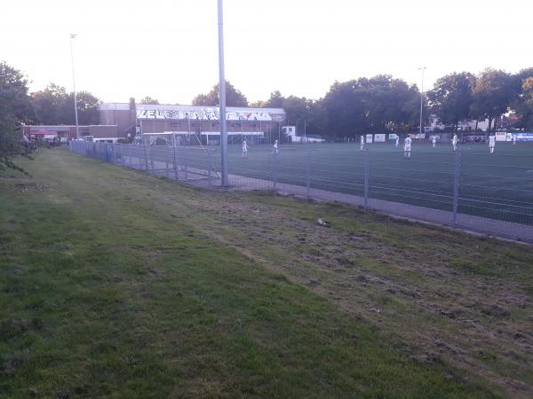 Wilhelm-Ubben-Sportfeld am Jakobsberg - Bremen-Hastedt