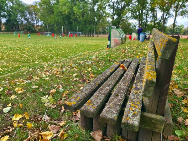 Sportplatz am Thierbach - Kretzschau-Döschwitz