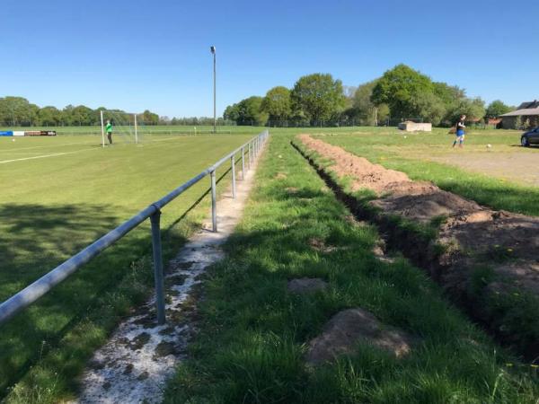 Sportplatz an der Schule - Gölenkamp-Haftenkamp