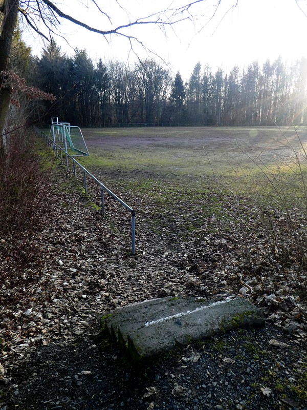 Sportplatz Beckersbitze - Königswinter-Ittenbach
