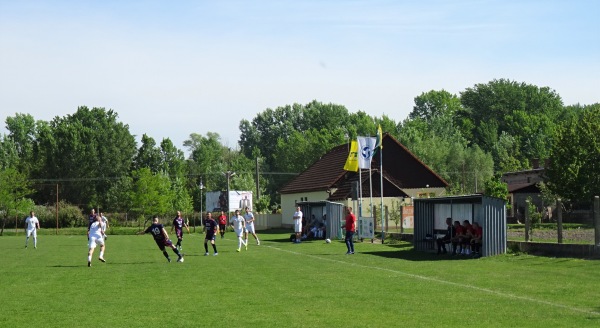 Obecný štadión Sap - Sap