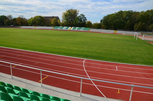 Ernst-Thälmann-Stadion - Zeitz