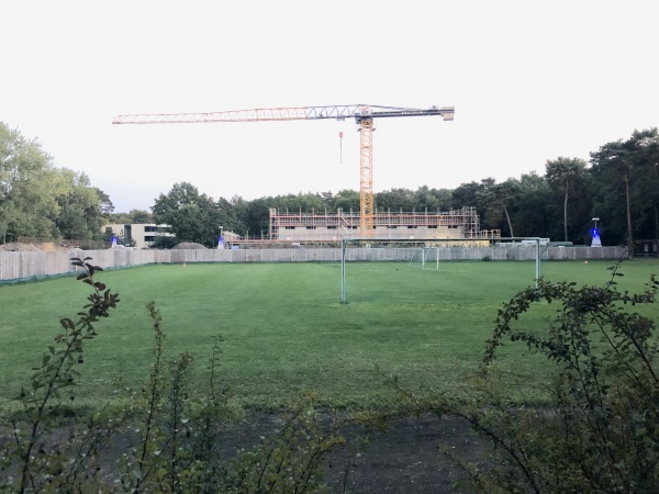 Sportplatz Lahmertstraße - Berlin-Grünau