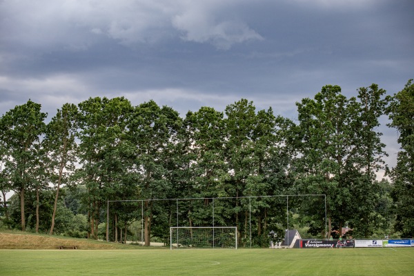 Sportanlage Schlaifhausen - Wiesenthal-Schlaifhausen