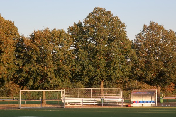 Bezirkssportanlage am Stadtwald Platz 2 - Neuss