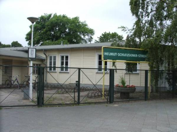 Helmut-Schleusener-Stadion - Berlin-Spandau