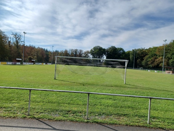 Sportplatz Niedershausen - Löhnberg-Niedershausen