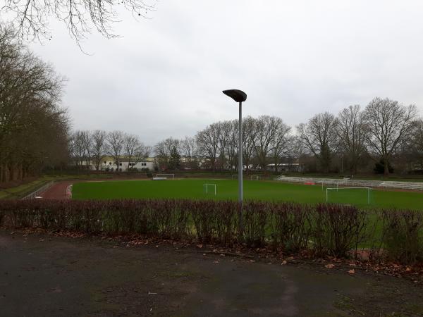 Franz-Elbern-Stadion - Bonn-Beuel