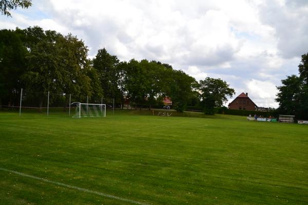 Sportplatz im Schloßpark - Faulenrost