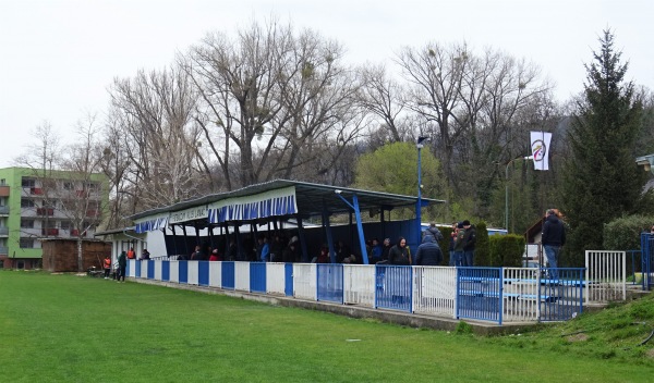 Futbalové ihrisko Lamač - Lamač