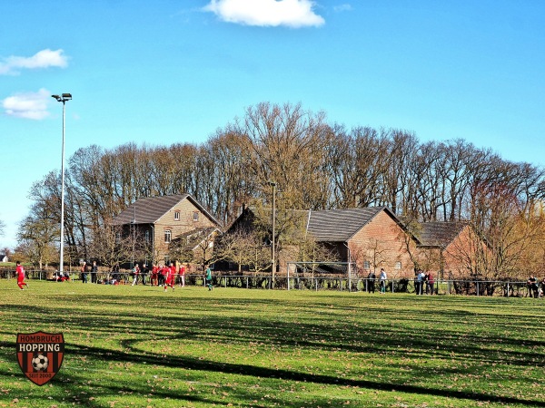 Fritz-Schumacher-Sportpark Platz 2 - Bad Sassendorf-Ostinghausen
