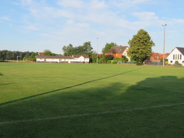 Pappelstadion B-Platz - Stadthagen-Enzen
