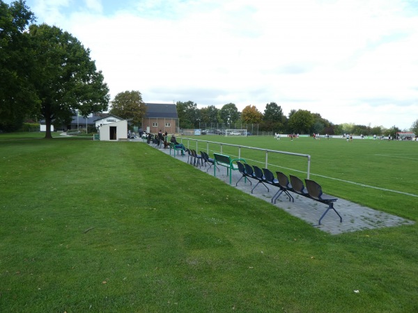 Sportanlage Gänsepark Platz 2 - Erwitte-Stirpe