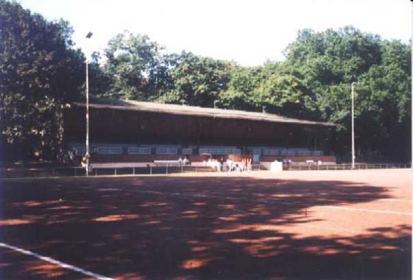 Stadion Weidenpescher Park - Köln-Weidenpesch