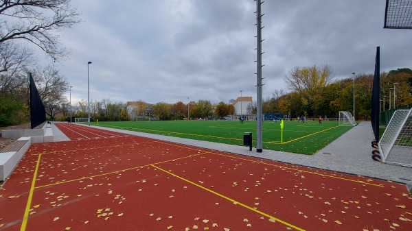 Sportplatz Hohenschönhauser Straße - Berlin-Prenzlauer Berg