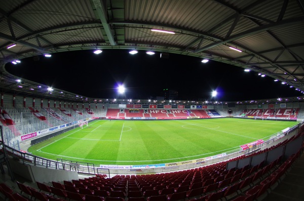 Leuna-Chemie-Stadion - Halle/Saale-Gesundbrunnen