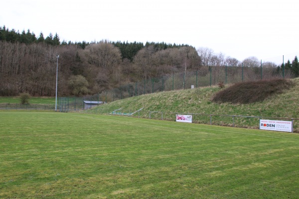 Sportplatz Mühlenweg - Dreis-Brück