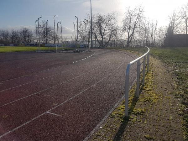 Jahnsportplatz - Buseck-Alten-Buseck